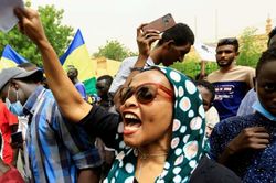 Sudan demostration.jpg