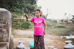 Nepal girl.jpg