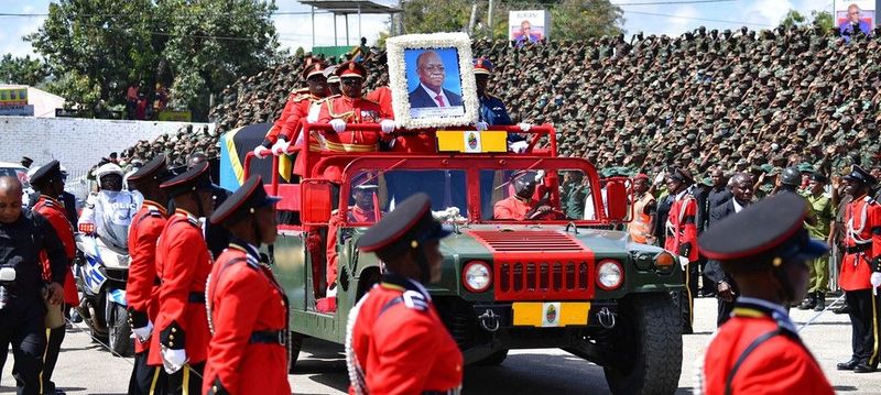 Datei:Tanzania Mangufuli.jpeg