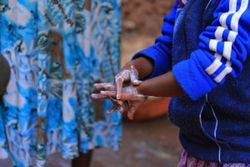 1704 Communications 01Brunnenbilder EthiopiaNetwork4Water HenrikWiards (1).jpg