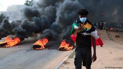 2021-10 Sudan Proteste nach Putsch1.jpeg