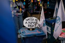 Pfandtonne water human right.jpg