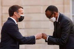 Rwanda Macron.jpg